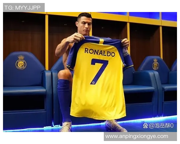 历届十大足球球星排名盘点 谁是足球历史上的真正传奇人物