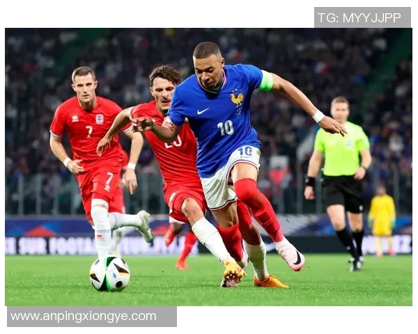 法国足球明星球员解析聚焦当代与历史巨星的成长与辉煌 法国足球明星球员解析聚焦当代与历史巨星的成长与辉煌