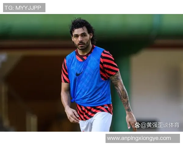 现役足球球星成长史与传奇之路探索:从新星到顶级巨星的蜕变与突破 现役足球球星成长史与传奇之路探索:从新星到顶级巨星的蜕变与突破