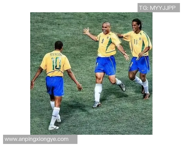 巴西足球巨星的辉煌历程与成就揭秘 巴西足球巨星的辉煌历程与成就揭秘