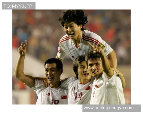 最新爱国足球球星排名榜单揭晓 中国足球明星表现回顾与前景分析 最新爱国足球球星排名榜单揭晓 中国足球明星表现回顾与前景分析