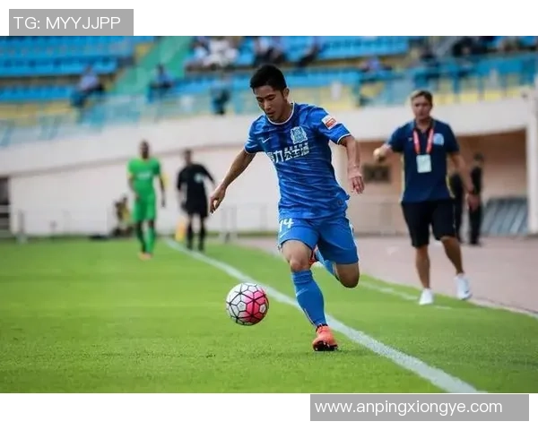 湛江业余足球球星崛起 本土力量如何在竞技赛场上逐渐脱颖而出 湛江业余足球球星崛起 本土力量如何在竞技赛场上逐渐脱颖而出