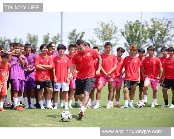 足球球星是否观看篮球比赛他们对篮球的兴趣和态度究竟如何 足球球星是否观看篮球比赛他们对篮球的兴趣和态度究竟如何